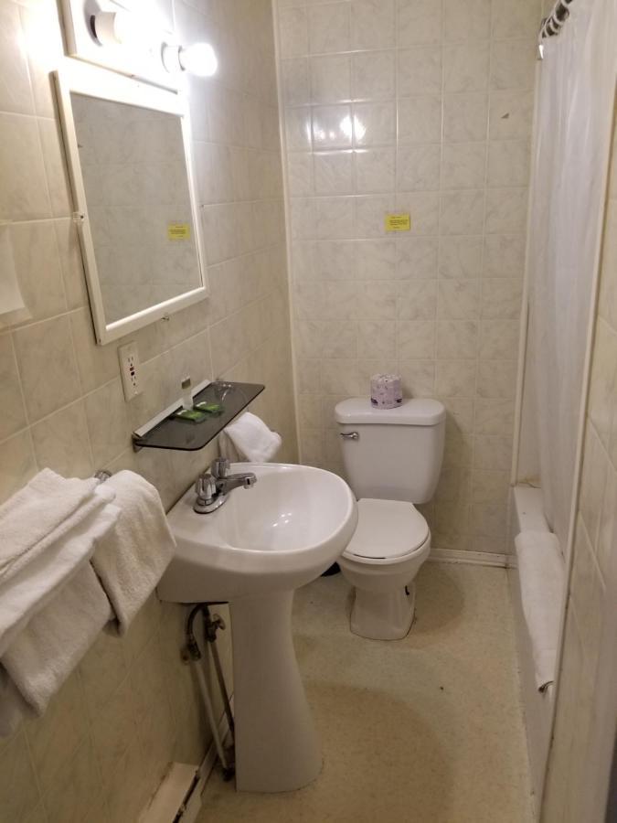 Coniston Richard Lake Motel المظهر الخارجي الصورة